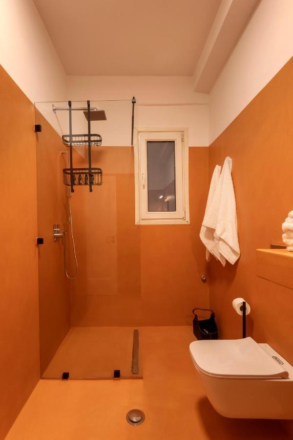 A Truly Wow Experience For Every Guest. The Place Athena Bagian luar foto