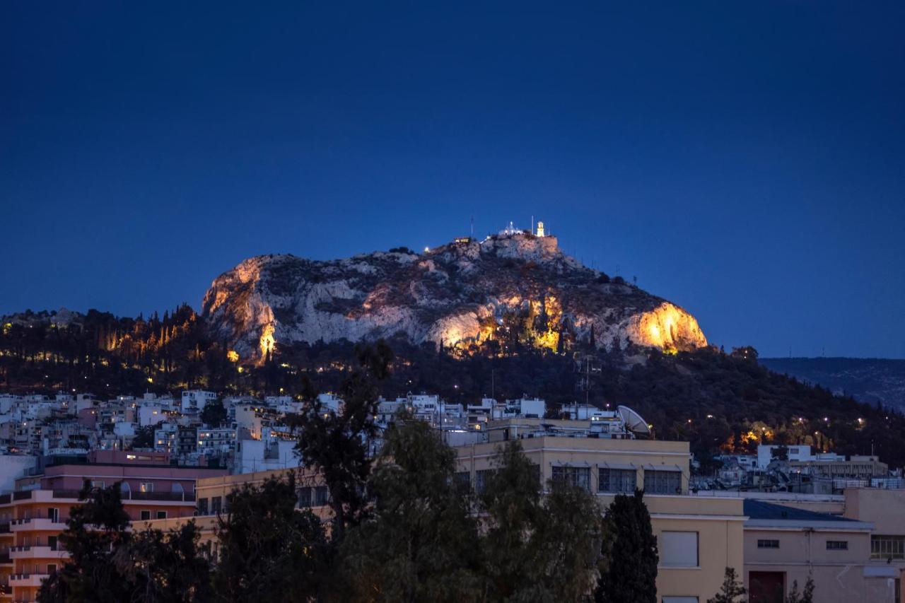 A Truly Wow Experience For Every Guest. The Place Athena Bagian luar foto