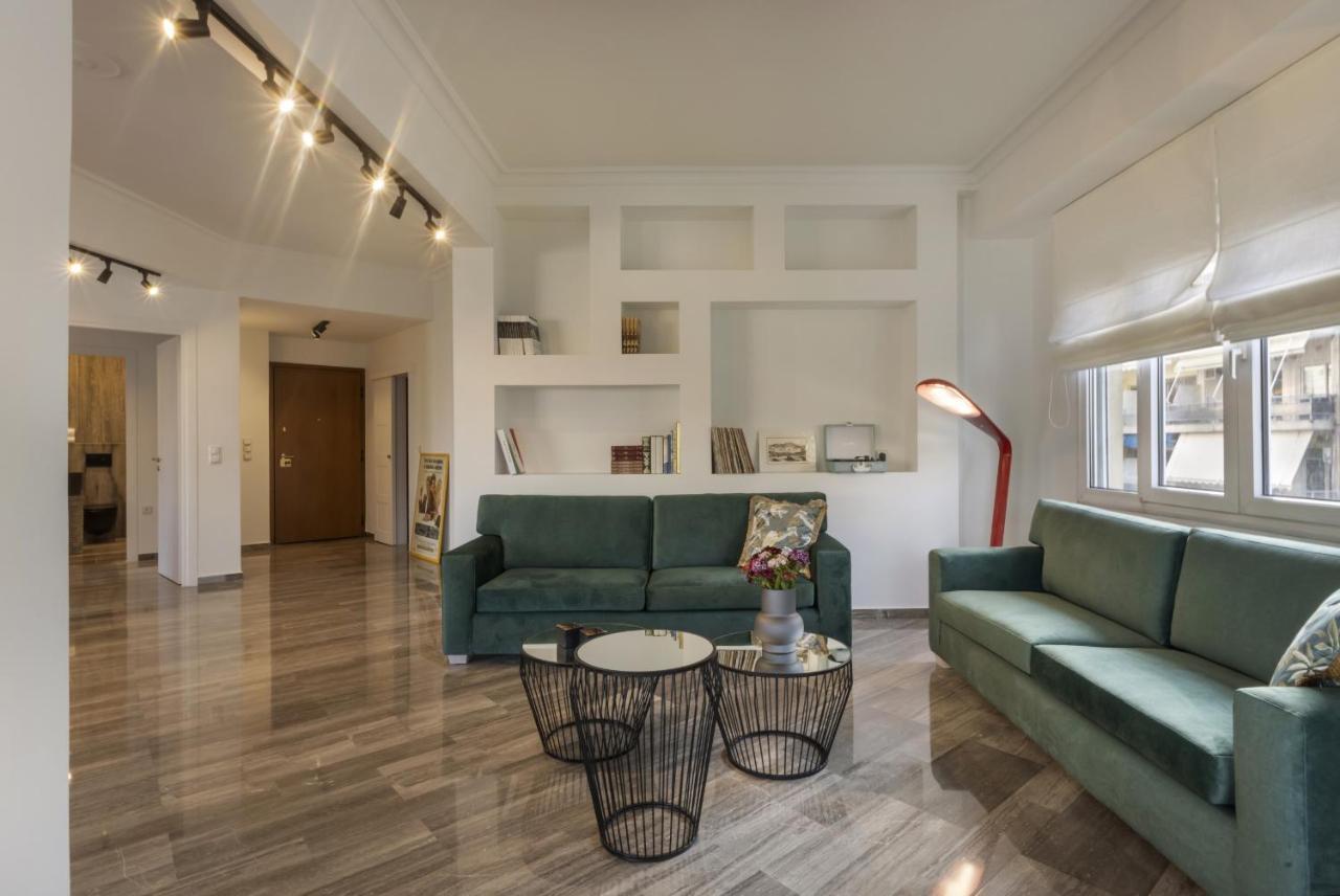 A Truly Wow Experience For Every Guest. The Place Athena Bagian luar foto