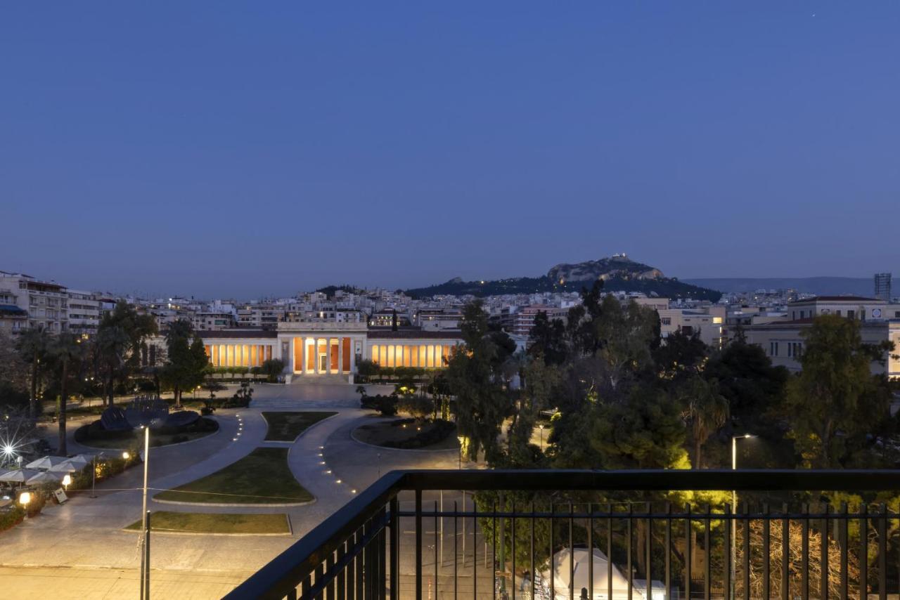 A Truly Wow Experience For Every Guest. The Place Athena Bagian luar foto
